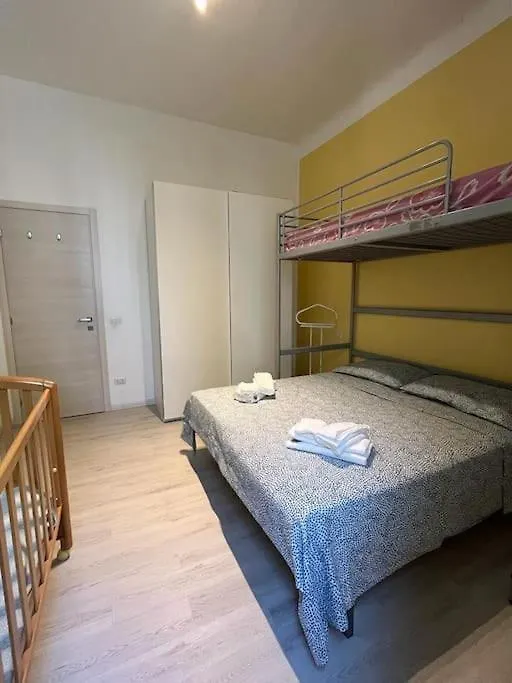 Lägenhet Appartamento In Zona Bocconi Milano